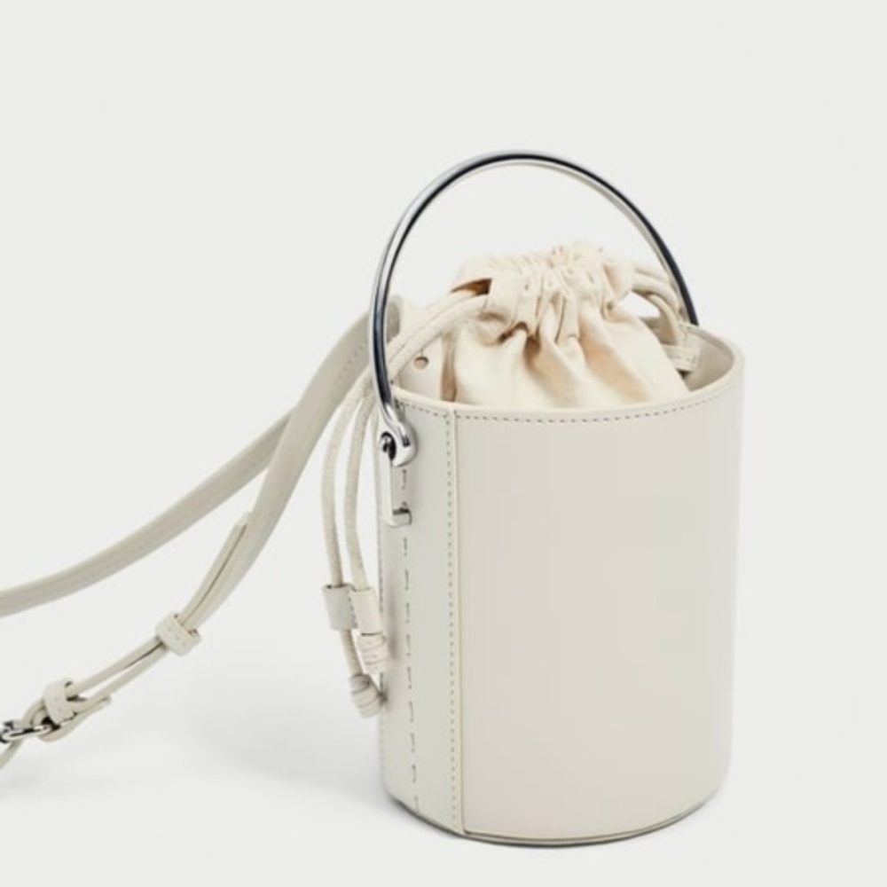 Zara - bucket bag